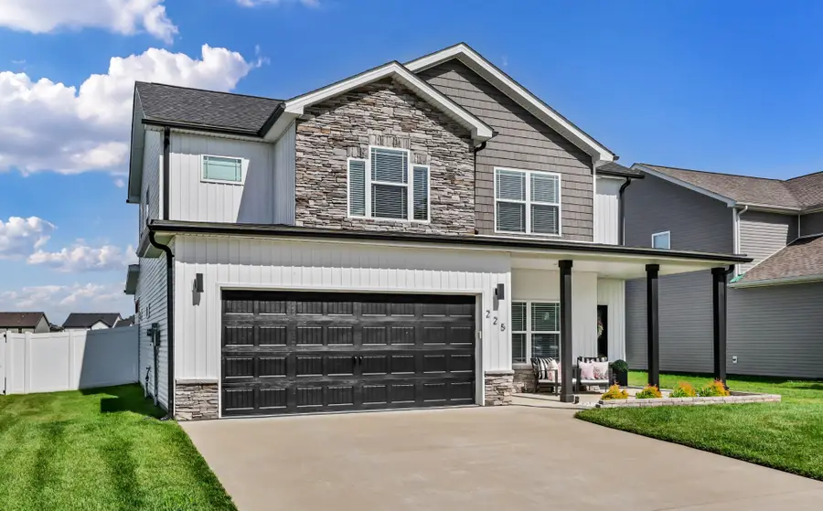 225 Kildeer Dr, Clarksville, TN 37040 - #2