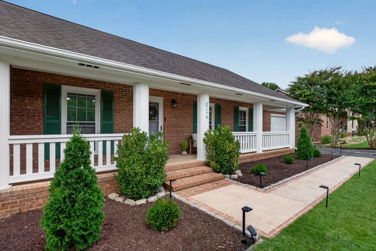 524 Fisk Rd, Cookeville, TN 38501 - #1