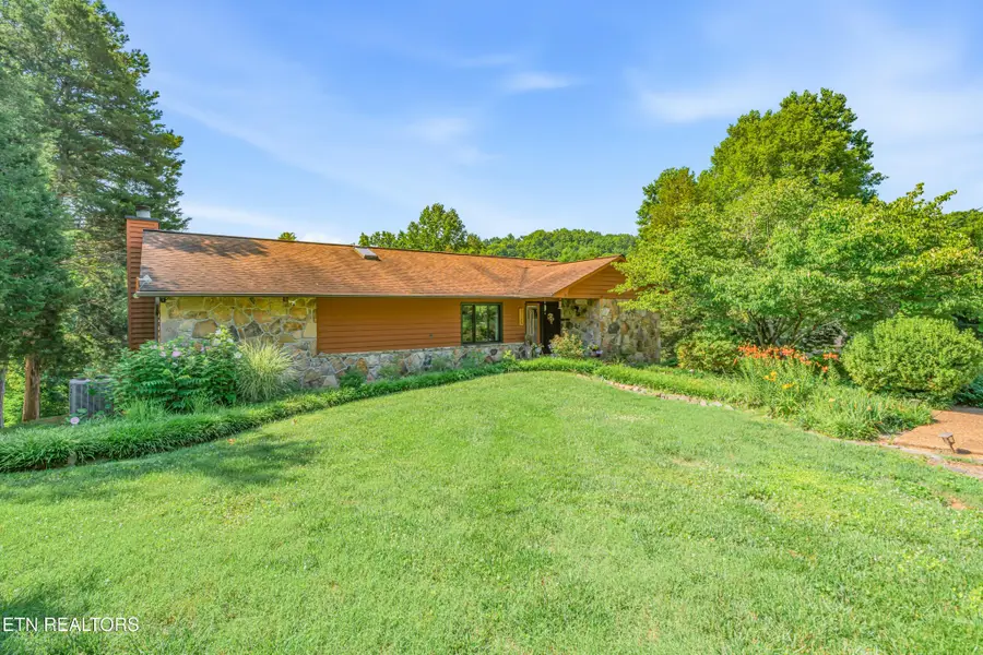 11482 Couch Mill Rd, Knoxville, TN 37931 - #2