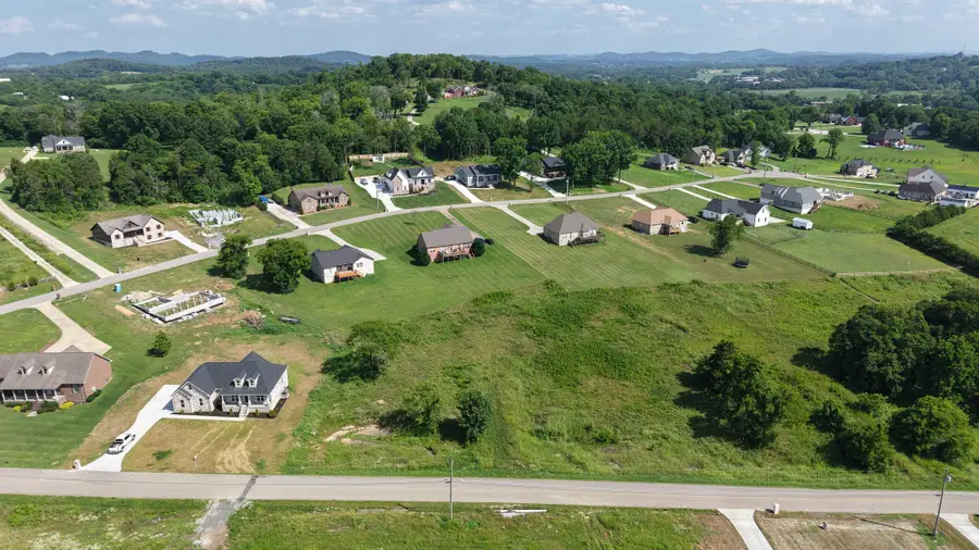 0 Bridle Path Ln, Hartsville, TN 37074 - #3