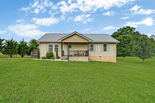 111 Cassie Ln, Grimsley, TN 38565