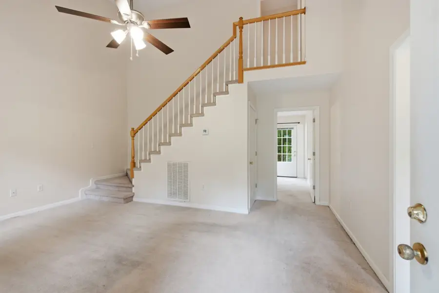 958 Jordan Cir, White Bluff, TN 37187 - #3