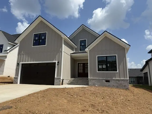 463 Spiderwort Dr, Clarksville, TN 37043 - #1