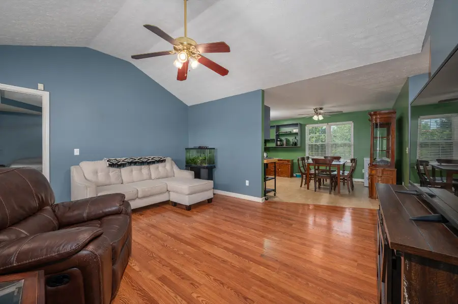 1922 Belotes Ferry Rd, Lebanon, TN 37087 - #3