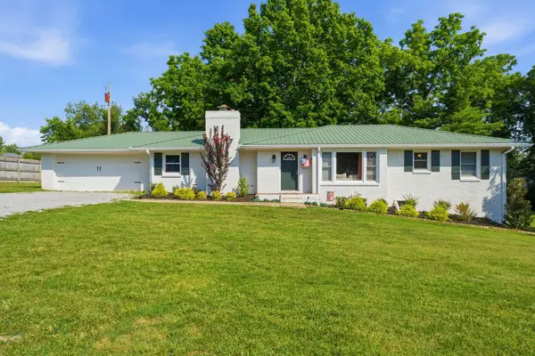 1514 5th Ave W, Springfield, TN 37172