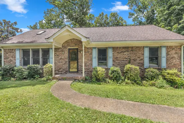 1106 Dogwood Ln, White House, TN 37188