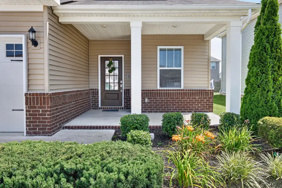 221 Casper Dr, Spring Hill, TN 37174 - #3