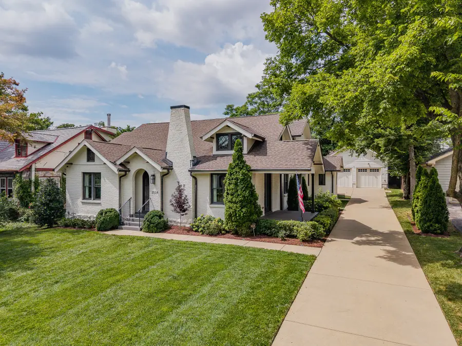 2534 Ashwood Ave, Nashville, TN 37212 - #2