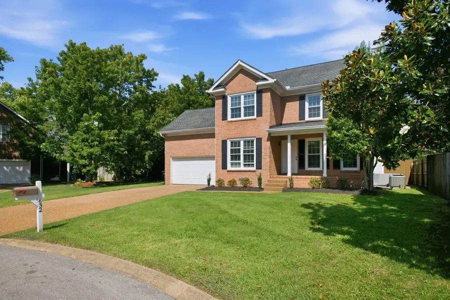 632 Independence Dr E, Franklin, TN 37067 - #2
