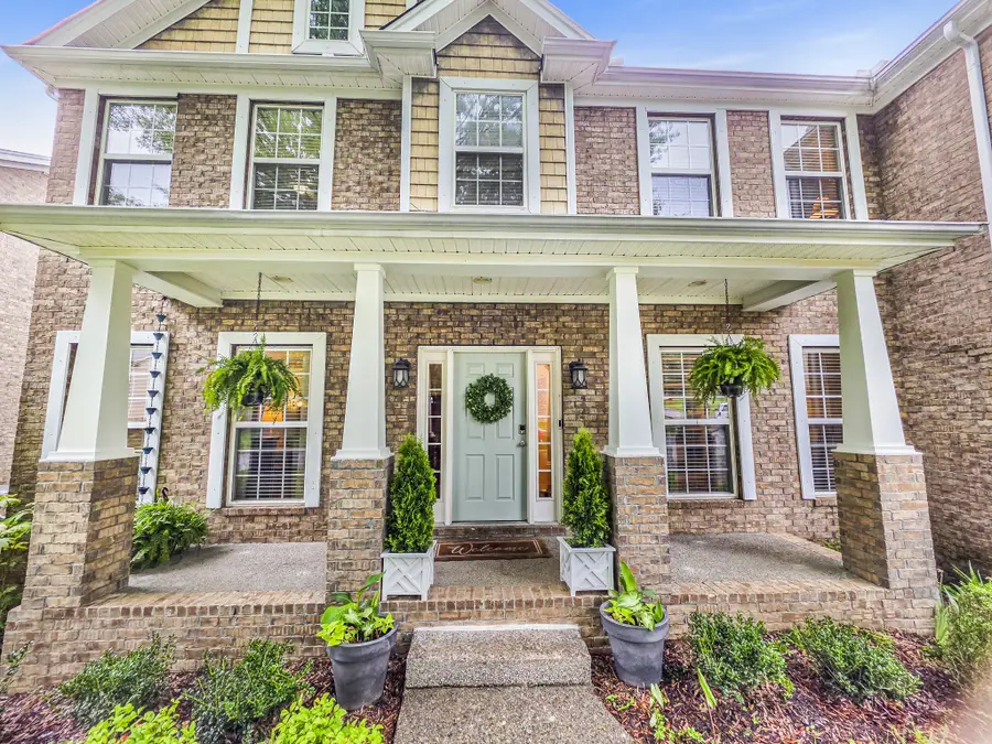 304 Forest Bend Dr, Mount Juliet, TN 37122 - #2