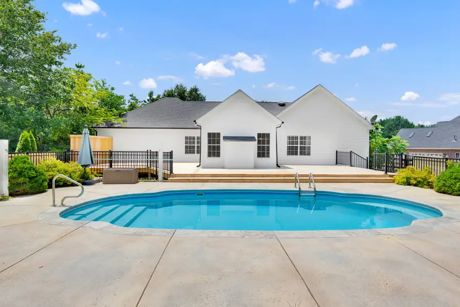 2118 Sue Ln, Spring Hill, TN 37174 - #2
