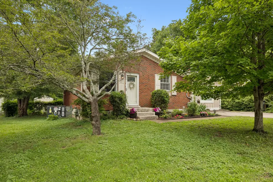 7010 Bonnavent Dr, Hermitage, TN 37076 - #2