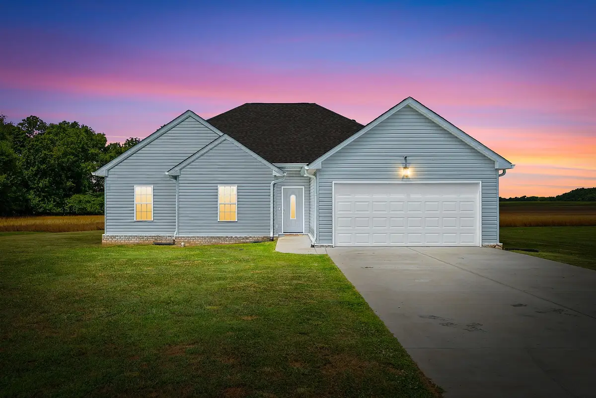 103 Red Bird Ave, Adairville, KY 42202 - #1