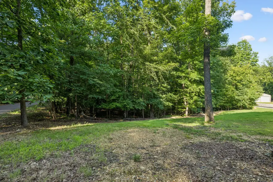 5 Argyle Rd, Camden, TN 38320 - #3
