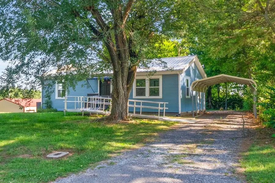 7204 Highway 76 W, Adams, TN 37010 - #3
