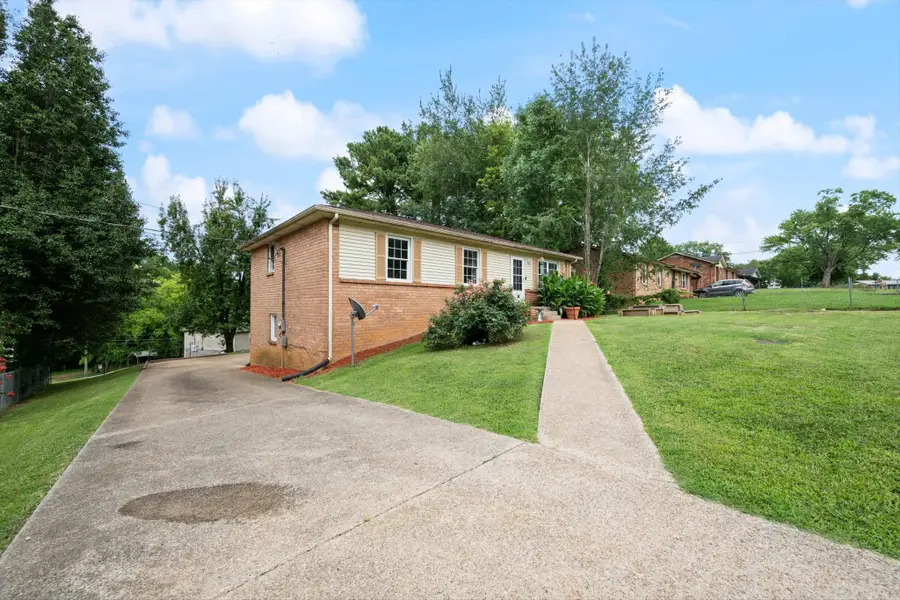117 Mimosa Dr, Springfield, TN 37172 - #3
