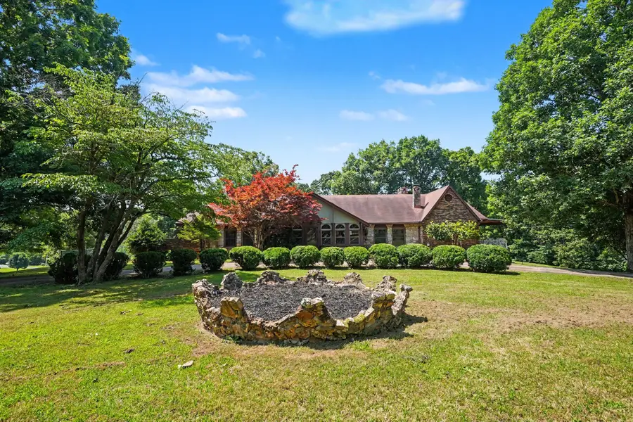 168 Blue Bird Rd, Summertown, TN 38483 - #2