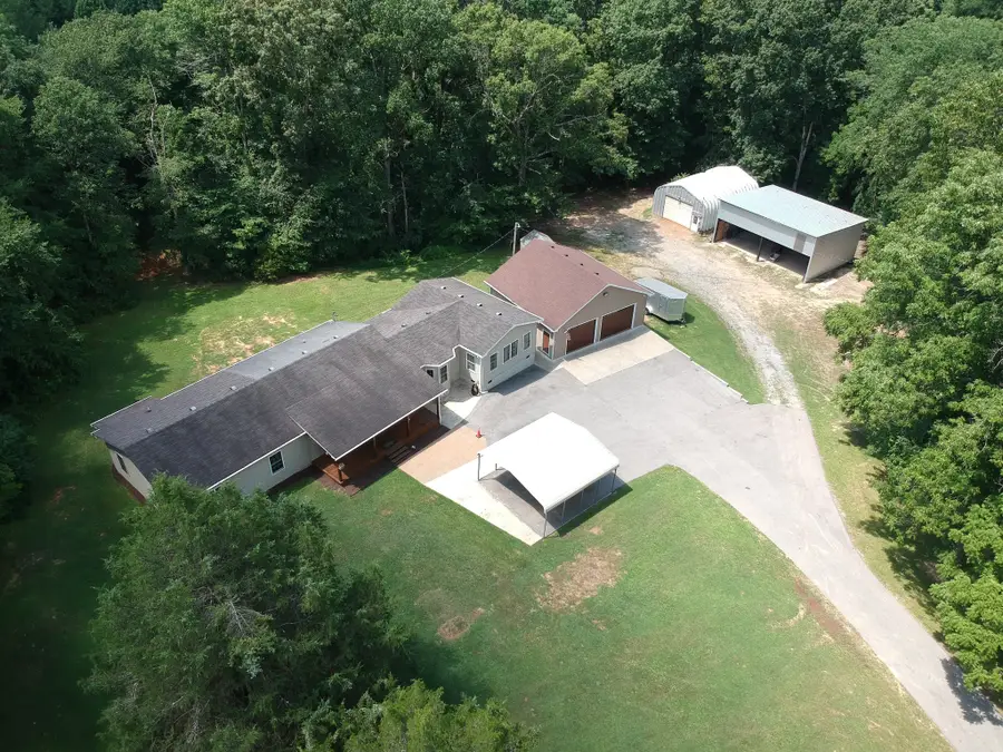 3044 Henderson Rd, Springfield, TN 37172 - #2