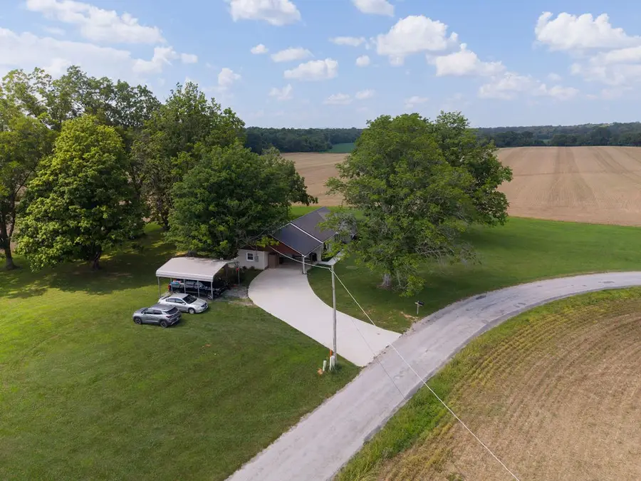 760 Alton Davenport Rd, McMinnville, TN 37110 - #3