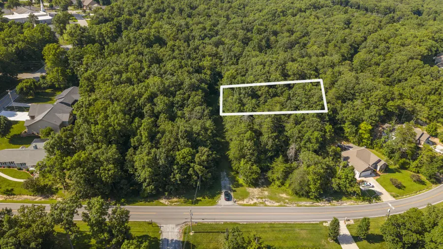 16 Newbury Ct, Crossville, TN 38558 - #3