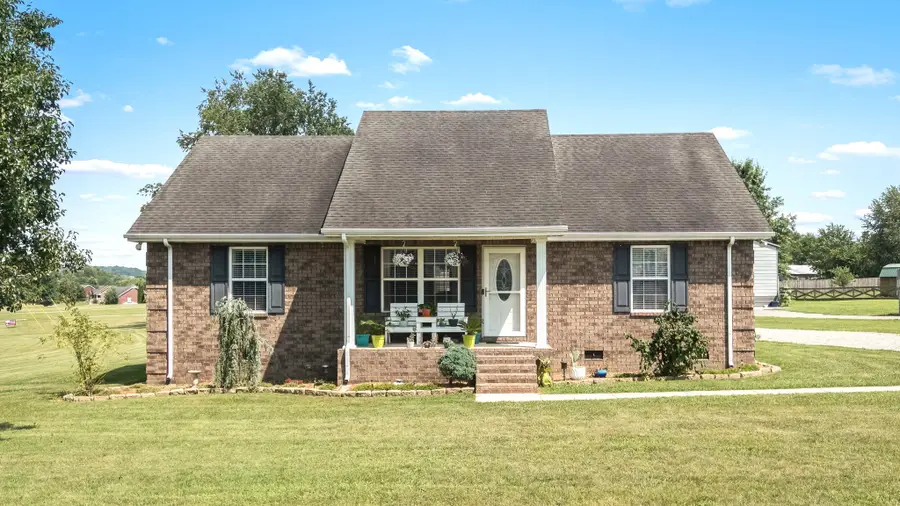 1012 Peak Dr, Castalian Springs, TN 37031 - #3