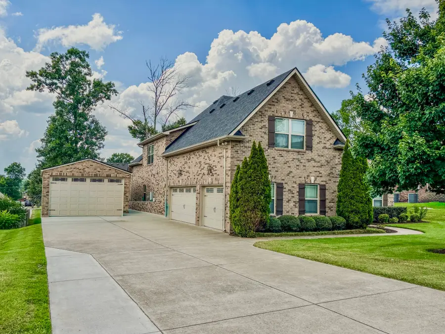 6880 Buffalo Dr, La Vergne, TN 37086 - #2