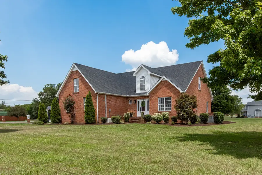 3024 Chapel Hills Dr, Murfreesboro, TN 37129 - #2