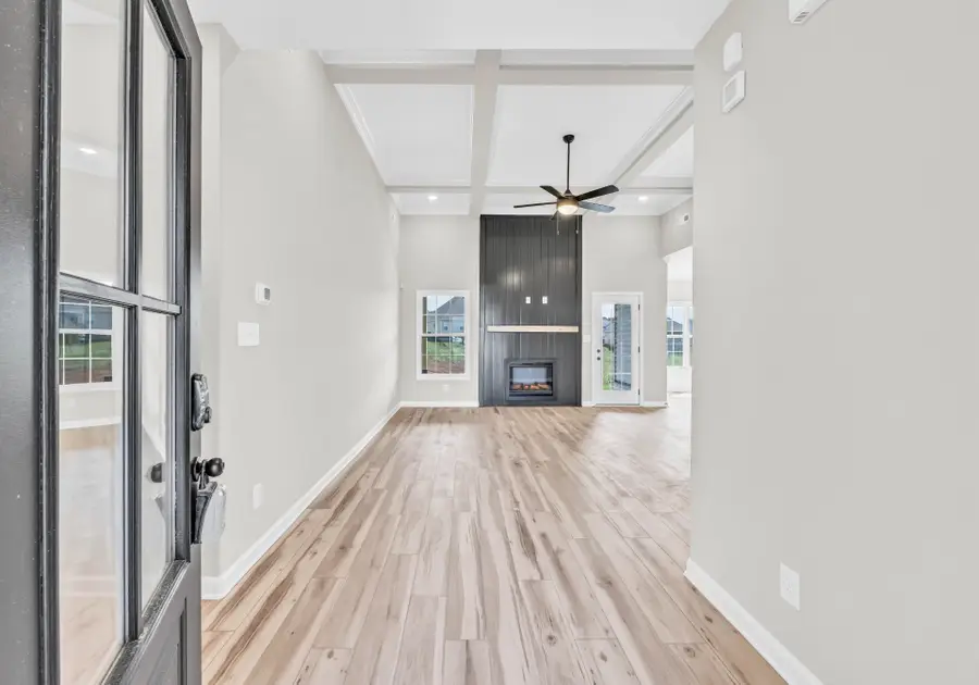 661 Woodrush Dr, Clarksville, TN 37040 - #2