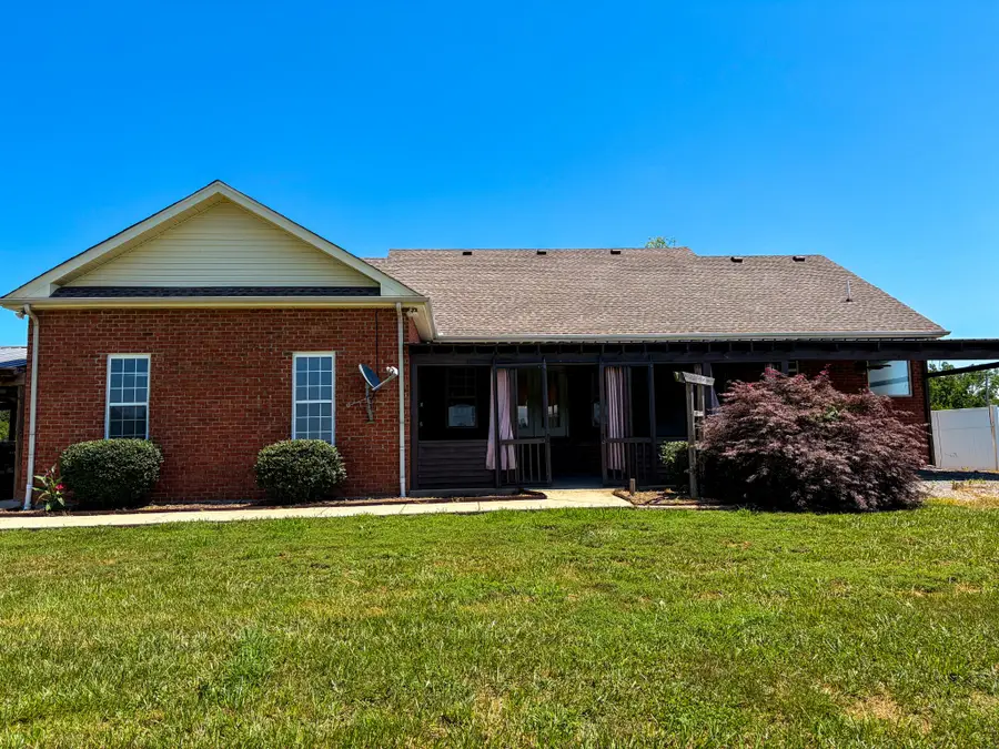 285 Calvert Ridge Rd, Westmoreland, TN 37186 - #3