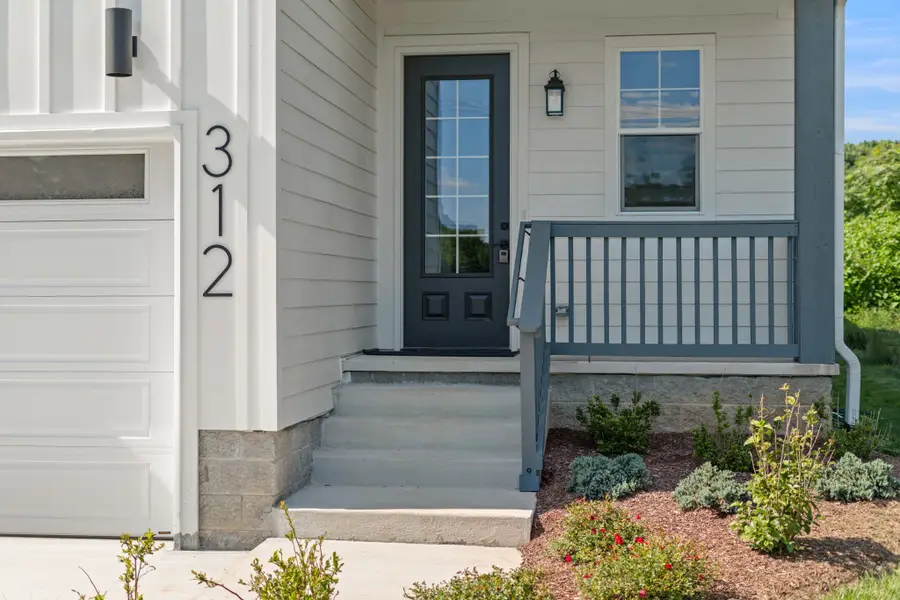 312 Mckennell Dr, Nashville, TN 37206 - #2