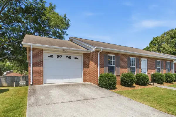 126 Middleton Ct, Tullahoma, TN 37388