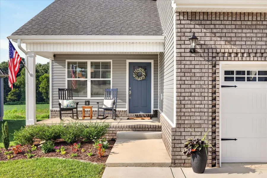 210 Ardell Dr, Clarksville, TN 37040 - #2