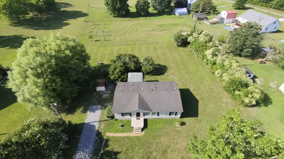 6 Preston Ln, Elmwood, TN 38560 - #1