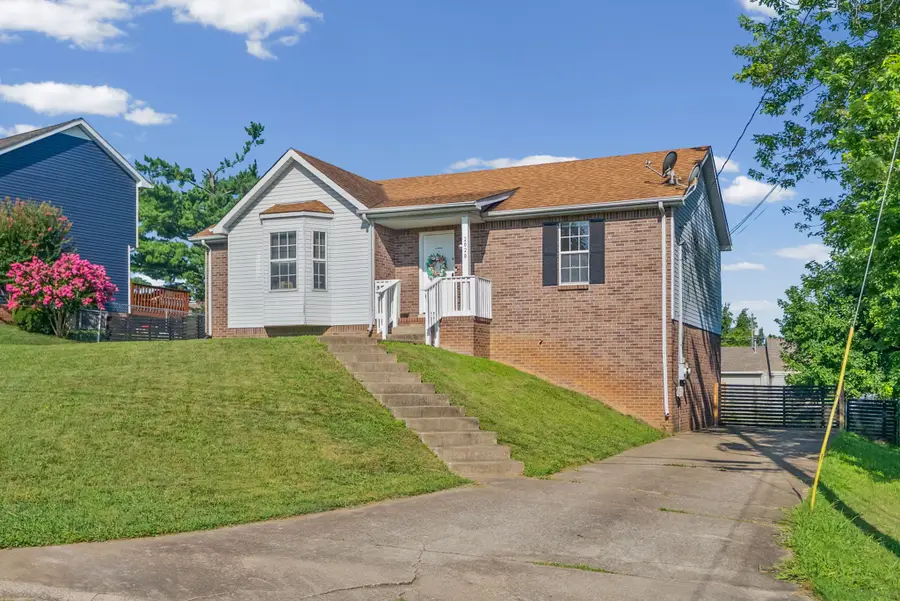 2020 Windroe Dr, Clarksville, TN 37042 - #2