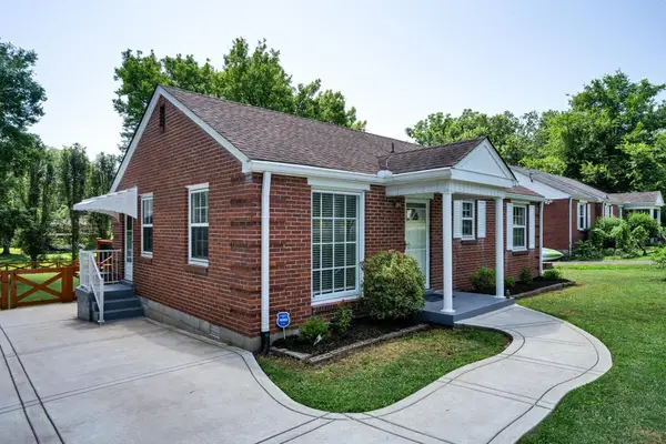 217 Ridgeway Dr, Nashville, TN 37214