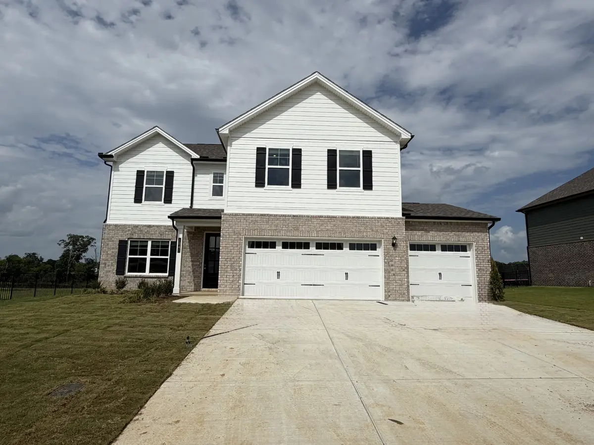 1041 Bluestem Rd, Columbia, TN 38401 - #1