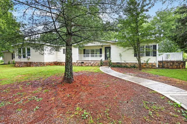 2388 Bear Creek Pike, Columbia, TN 38401