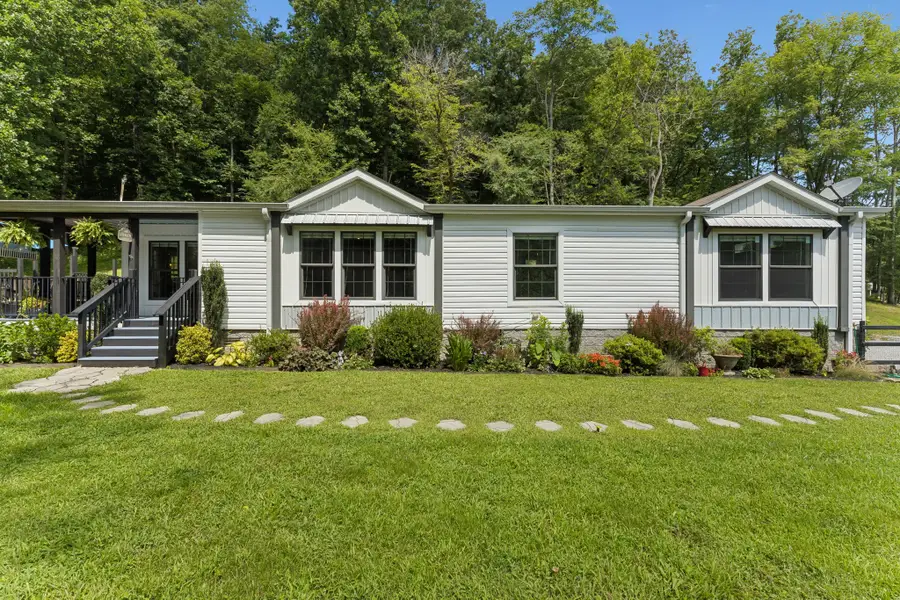 8501 Joy Rd, Mount Pleasant, TN 38474 - #3