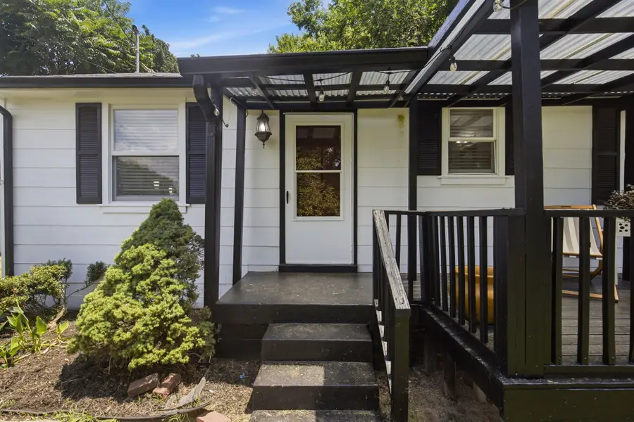 216 Stirton Rd, Nashville, TN 37210 - #2