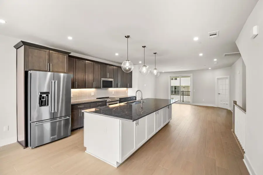 828 42nd Ave N, Nashville, TN 37209 - #2