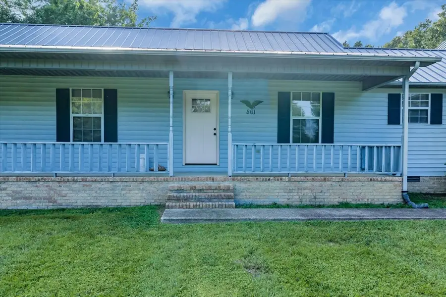 861 Circle Dr, Manchester, TN 37355 - #2