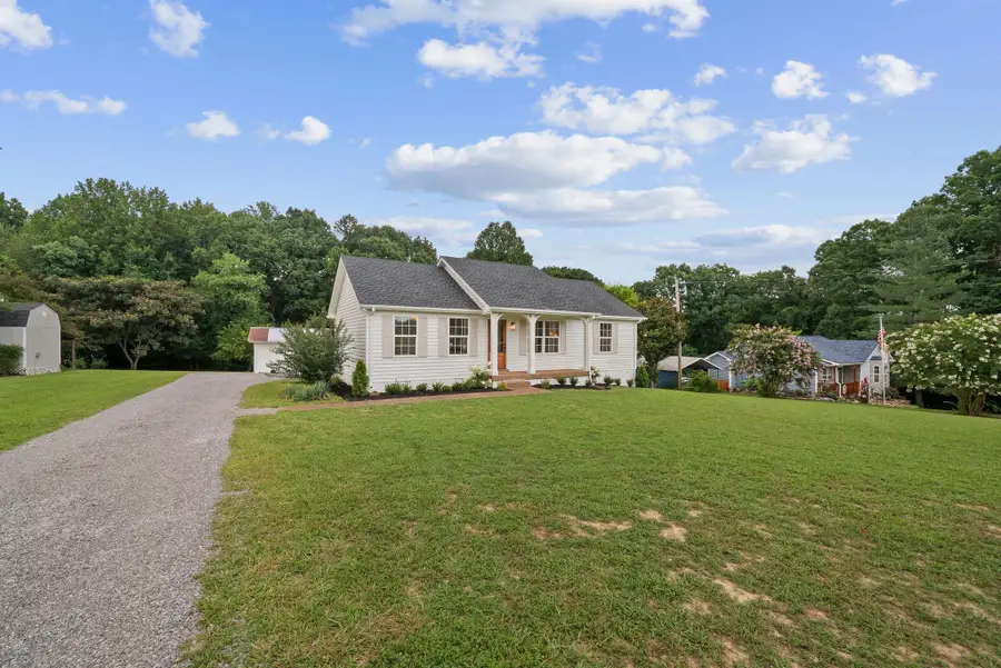 1132 Peter Pond Rd, Ashland City, TN 37015 - #2