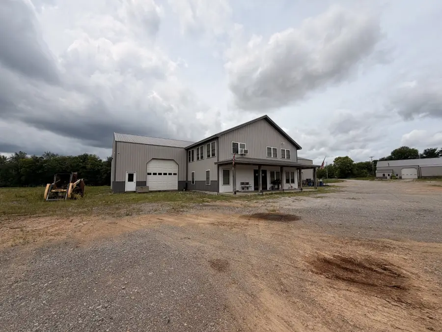 2196 Carneal Ln, Oak Grove, KY 42262 - #2