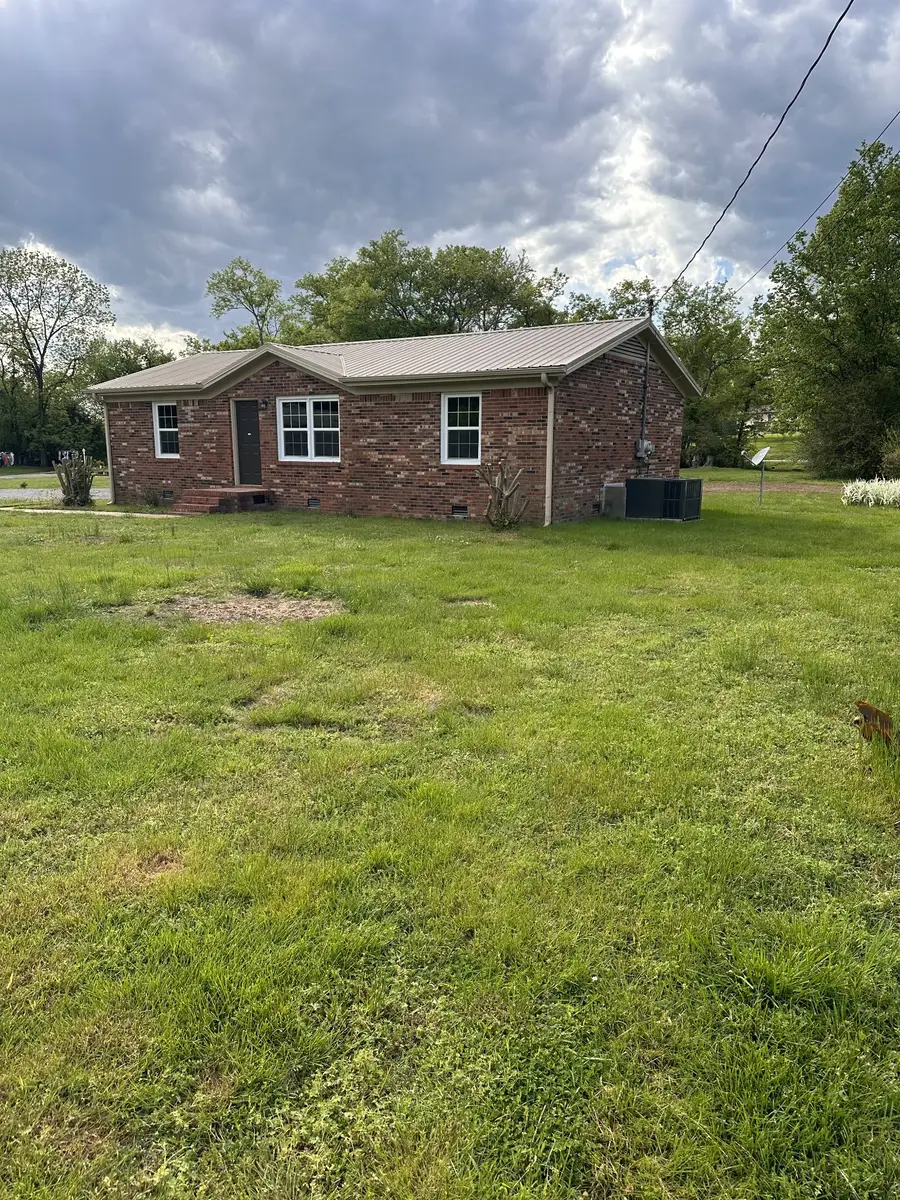 1365 Meadowbrook Dr, Pulaski, TN 38478 - #3