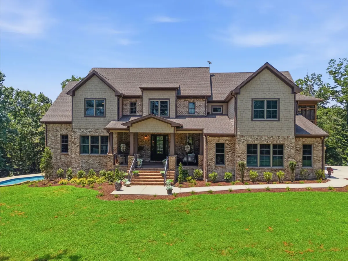 1370 Leatherwood Rd, White Bluff, TN 37187 - #1