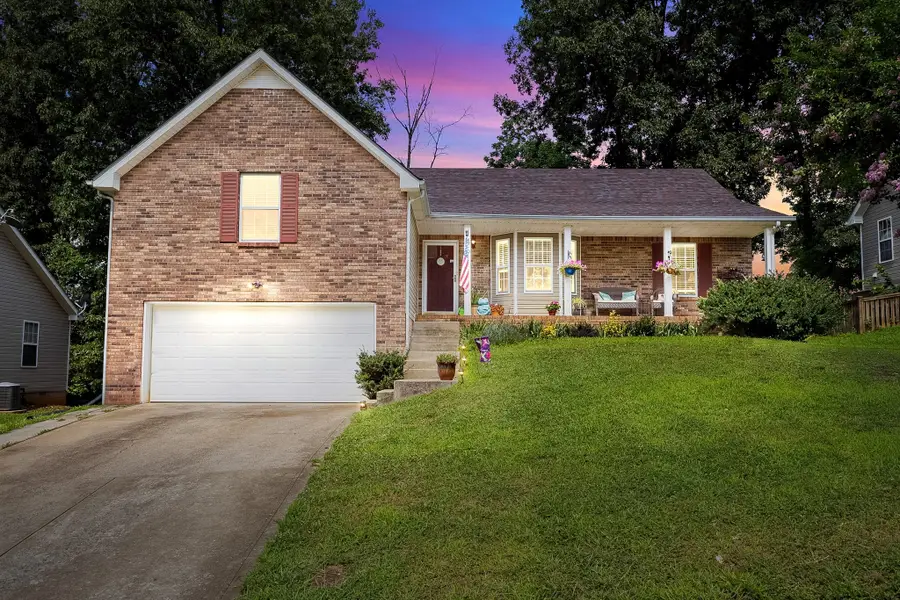 1461 Cedar Springs Cir, Clarksville, TN 37042 - #2