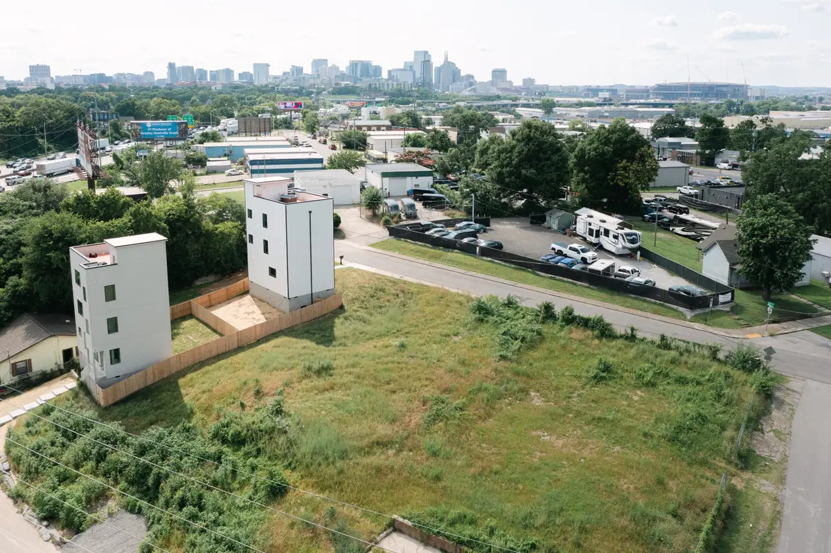 181 Little Green St, Nashville, TN 37210 - #1
