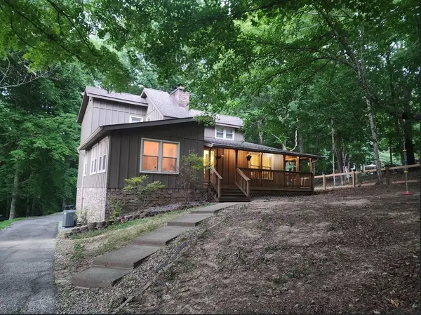 2869 Stacy Ln, Clarksville, TN 37043