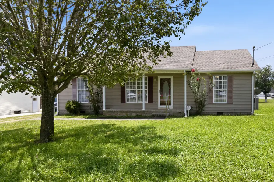 405 Fairway Grn, Shelbyville, TN 37160 - #2