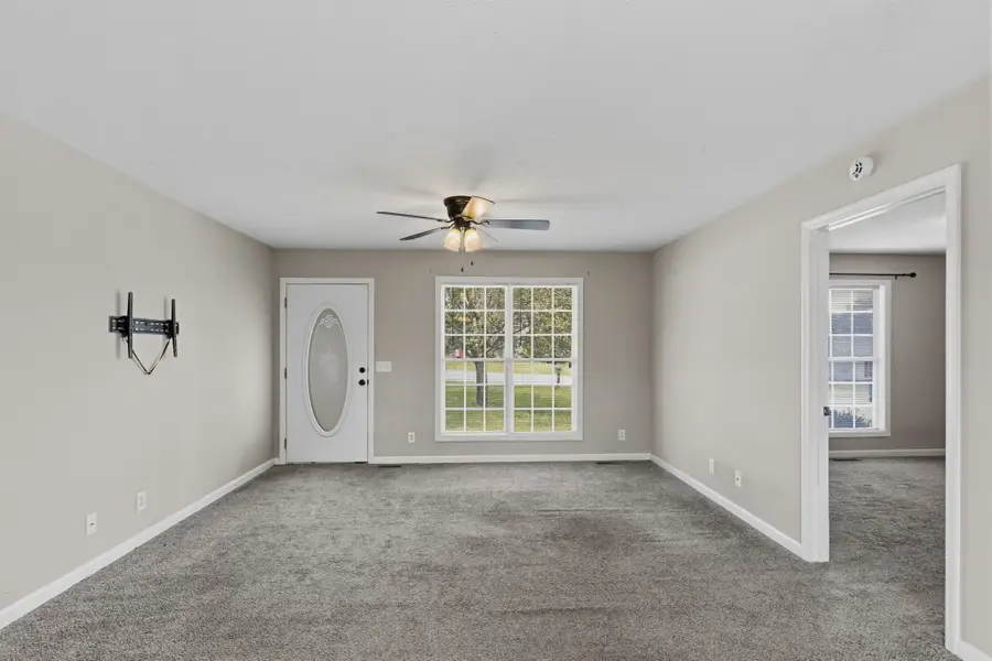 405 Fairway Grn, Shelbyville, TN 37160 - #3